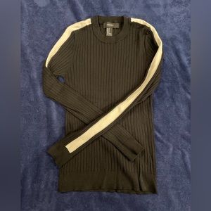 Forever 21 long sleeve shirt